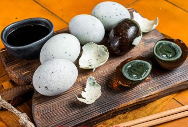 5 Foods that are Weird but Common in China